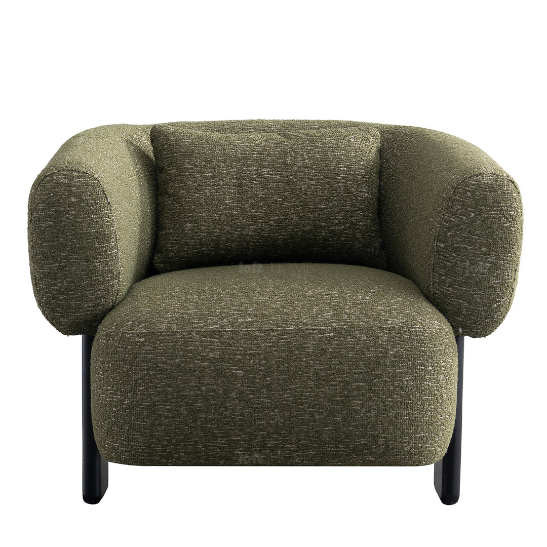 Cream boucle fabric 1 seater sofa nubo in close up details.