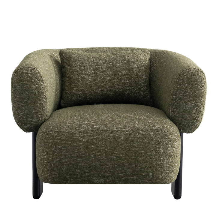 Cream boucle fabric 1 seater sofa nubo in close up details.