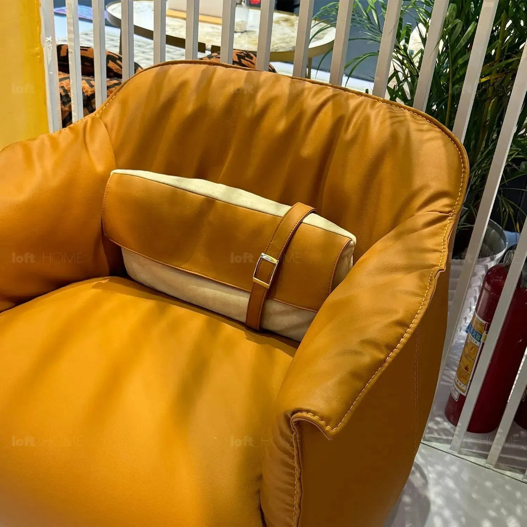 Modern pu leather 1 seater sofa lean in close up details.