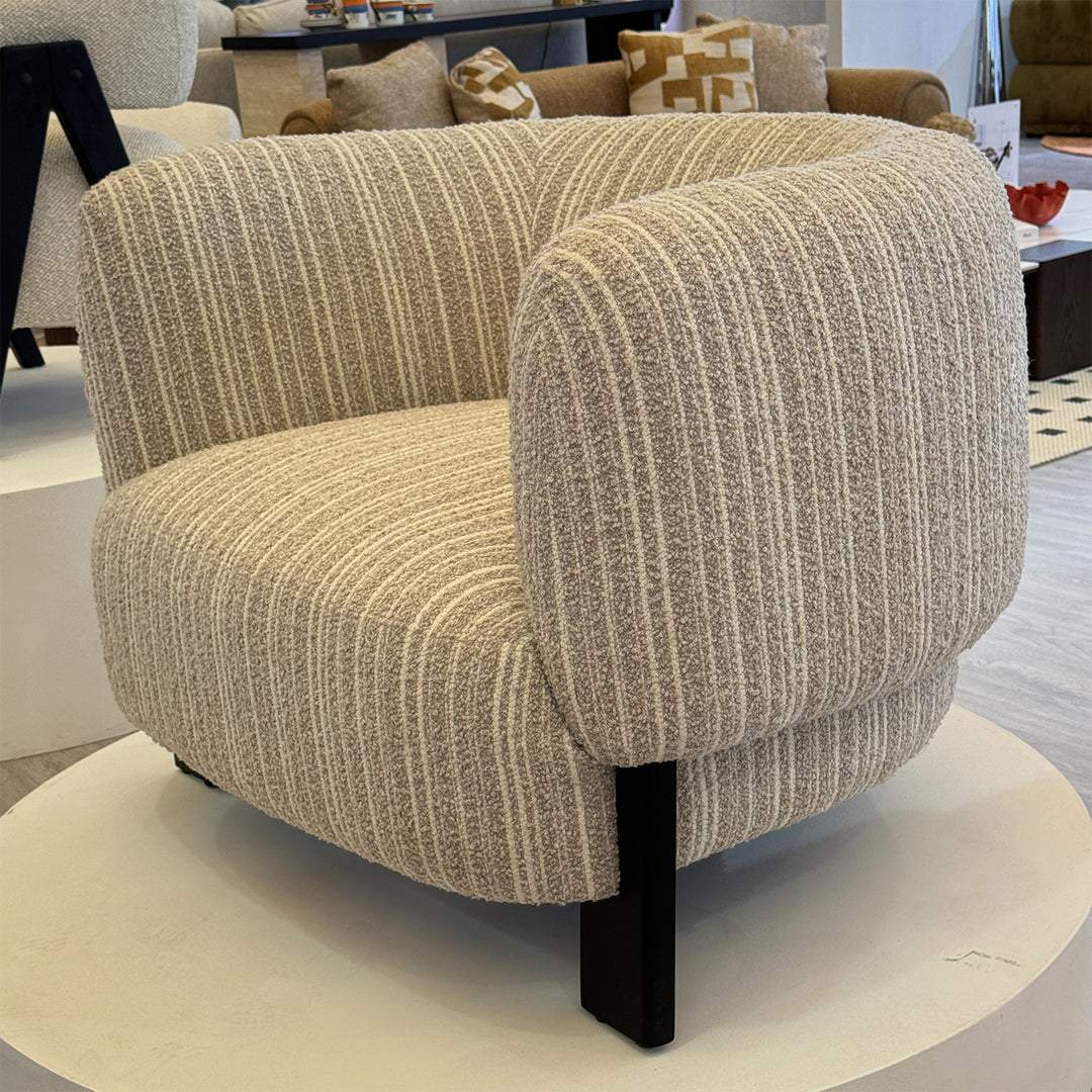 Japandi mixed weave fabric 1 seater sofa embrace in real life style.