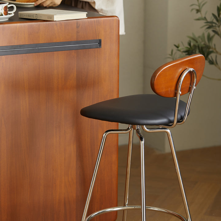 Vintage boxwood bar chair the old in close up details.