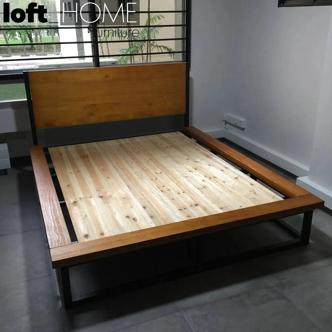 Industrial pine wood bed industrial environmental situation.