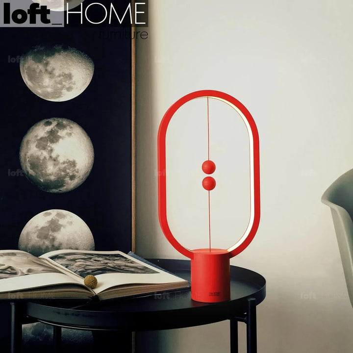 Contemporary plastic charging table lamp heng l in close up details.