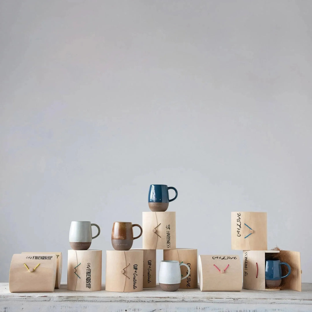 Mug with gift box and saying, 3 colors, 4 styles decor material variants.
