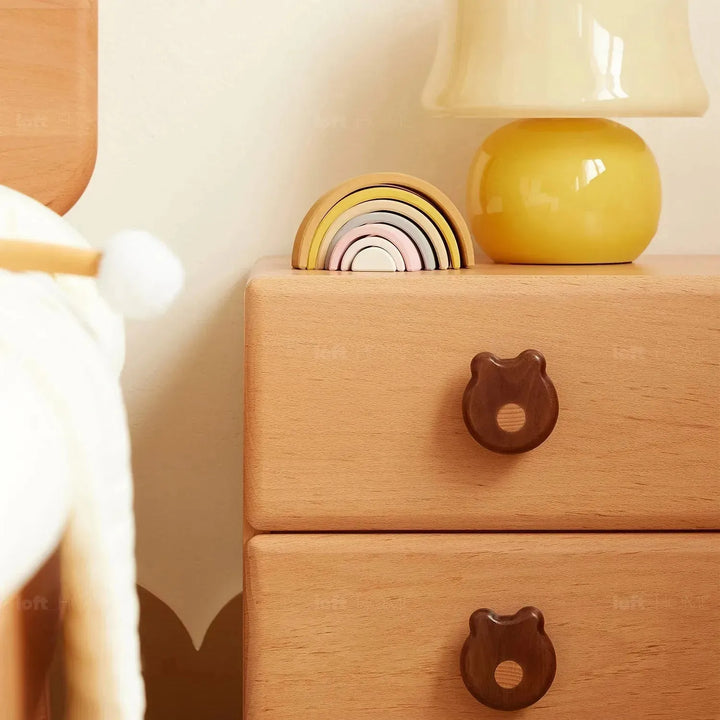 Scandinavian wood kids side table teddy in details.