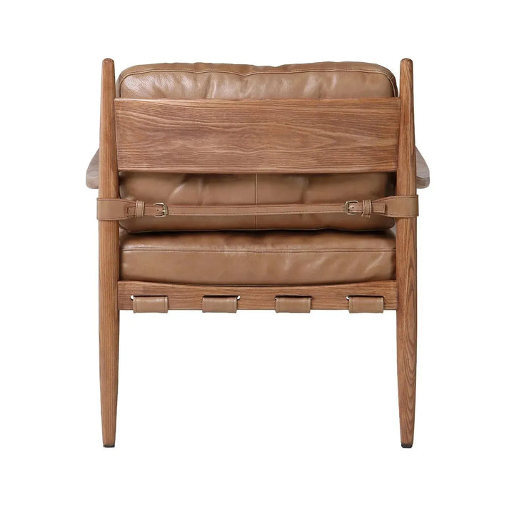 Scandinavian genuine leather 1 seater sofa bucky in panoramic view.
