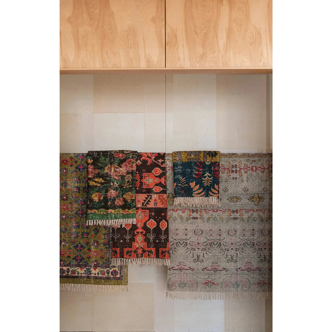 4' x 6' woven cotton printed rug material variants.
