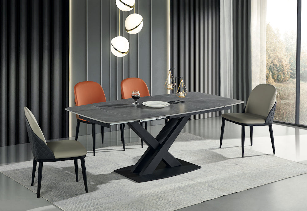 Why You Should Get An Extendable Dining Table?