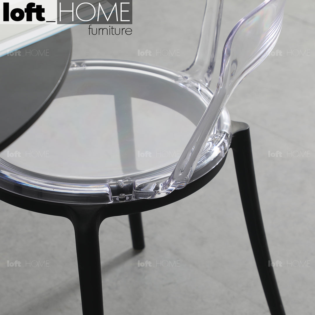 Scandinavian Plastic Dining Chair RENZO Detail