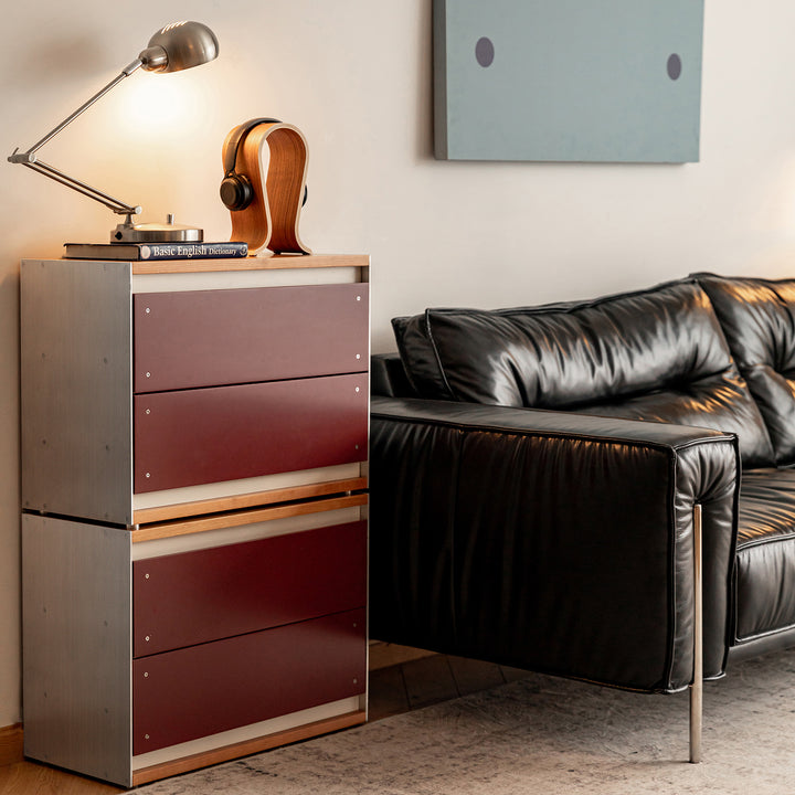 Bauhaus-aluminium-modular-tv-console-geometric in panoramic view.