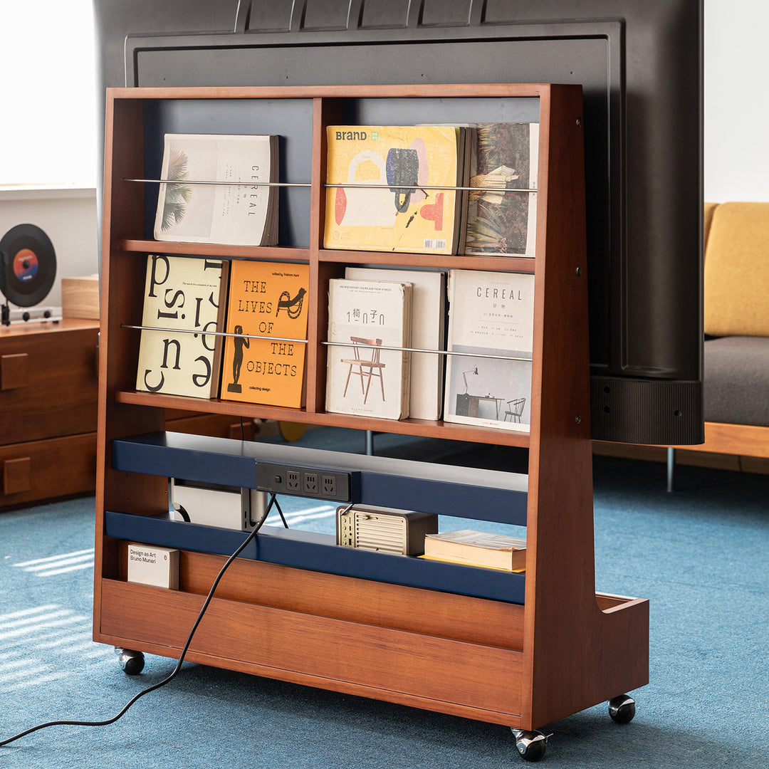 Vintage Boxwood TV Hanger MIES