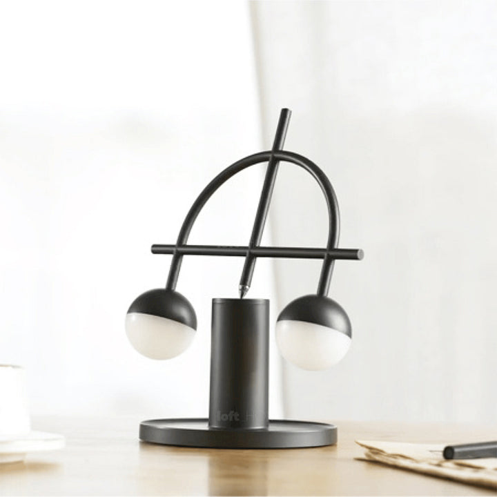 Modern Steel Charging Table Lamp BALANCE Color Variant