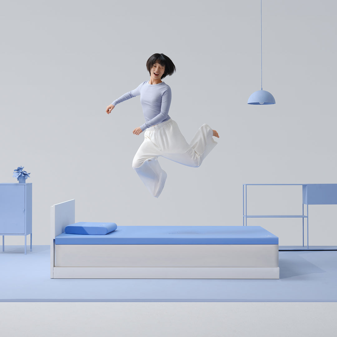 6cm hybrid medium firm cooling skin mattress bluebox primary product view.