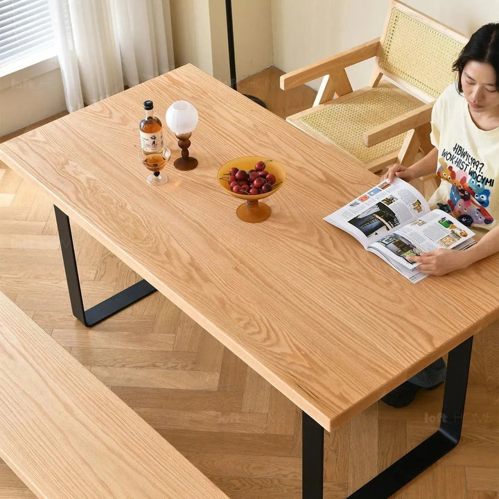 (Fast Delivery) Scandinavian Wood Dining Table U SHAPE OAK Close-up