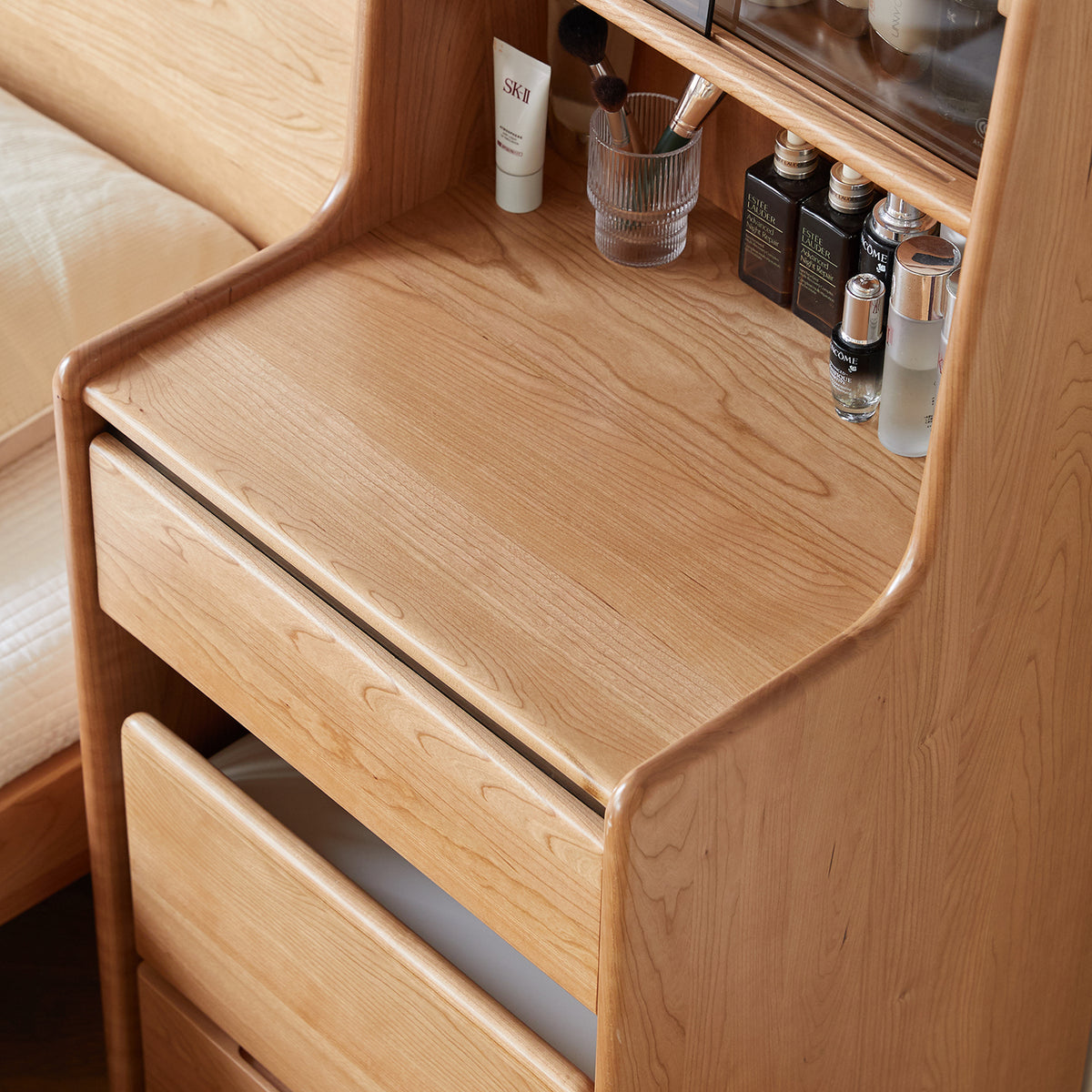 Scandinavian Cherry Wood Dressing Table With Stool SOULMATE Color Swatches