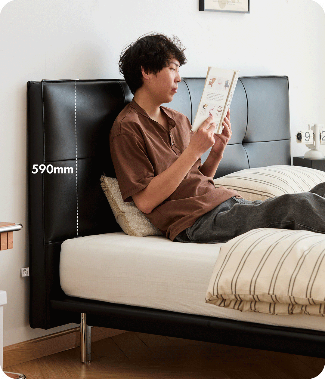 Bauhaus Genuine Leather Bed SKILLFUL