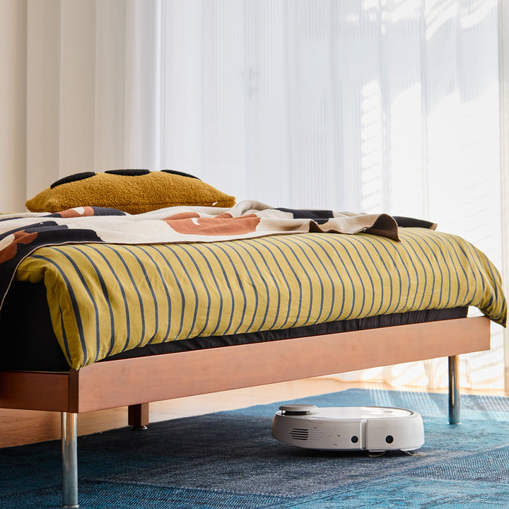Vintage boxwood platform bed campan material variants.