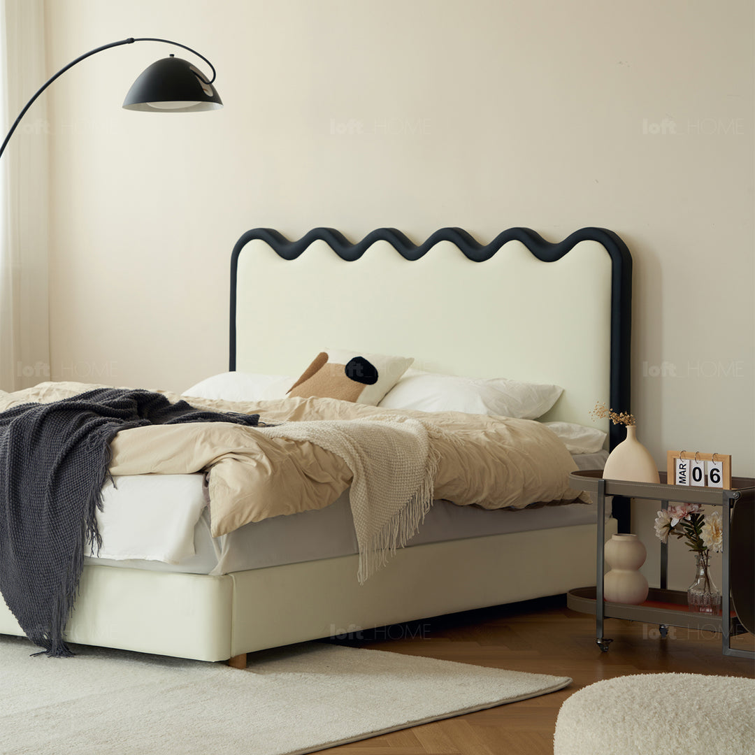 Minimalist Leather Bed RIPPLE Color Variant