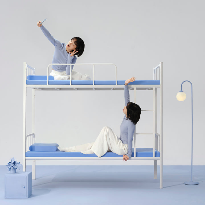 6cm hybrid medium firm cooling skin mattress bluebox in real life style.