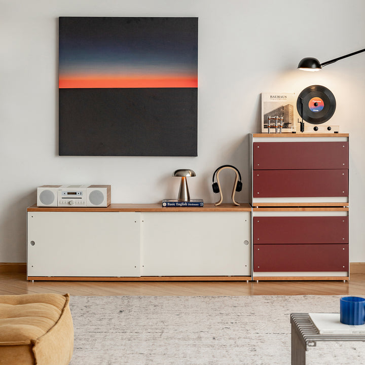Bauhaus-aluminium-modular-tv-console-geometric in details.