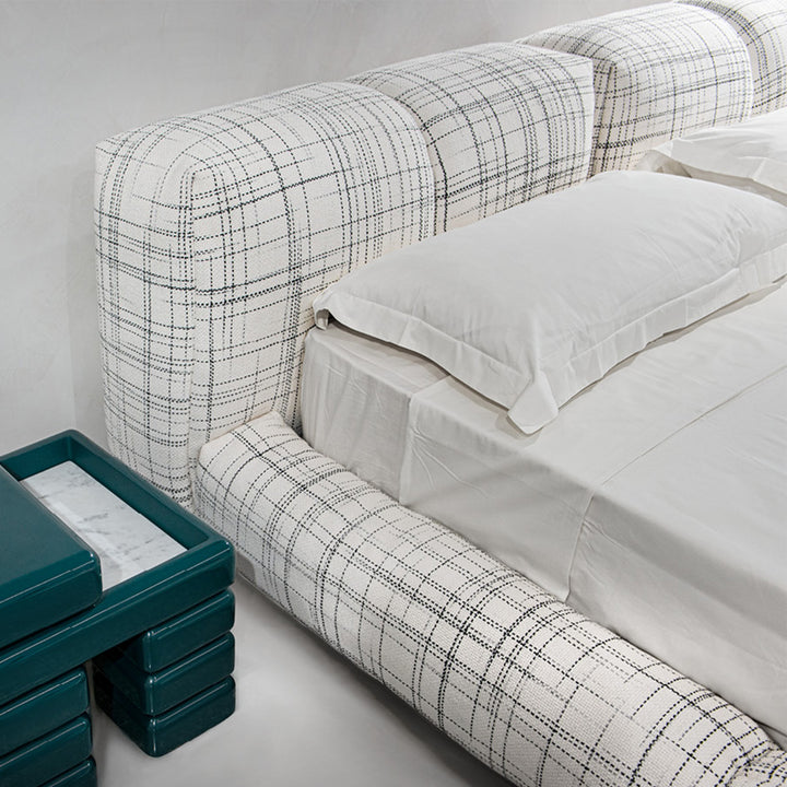 Contemporary mixed weave fabric bed jannik in details.