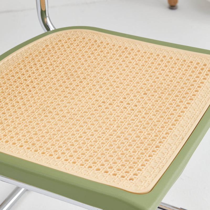 Bauhaus plastic dining chair cesca detail 7.