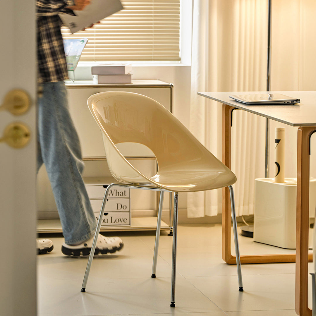 Contemporary plastic dining chair flash detail 5.