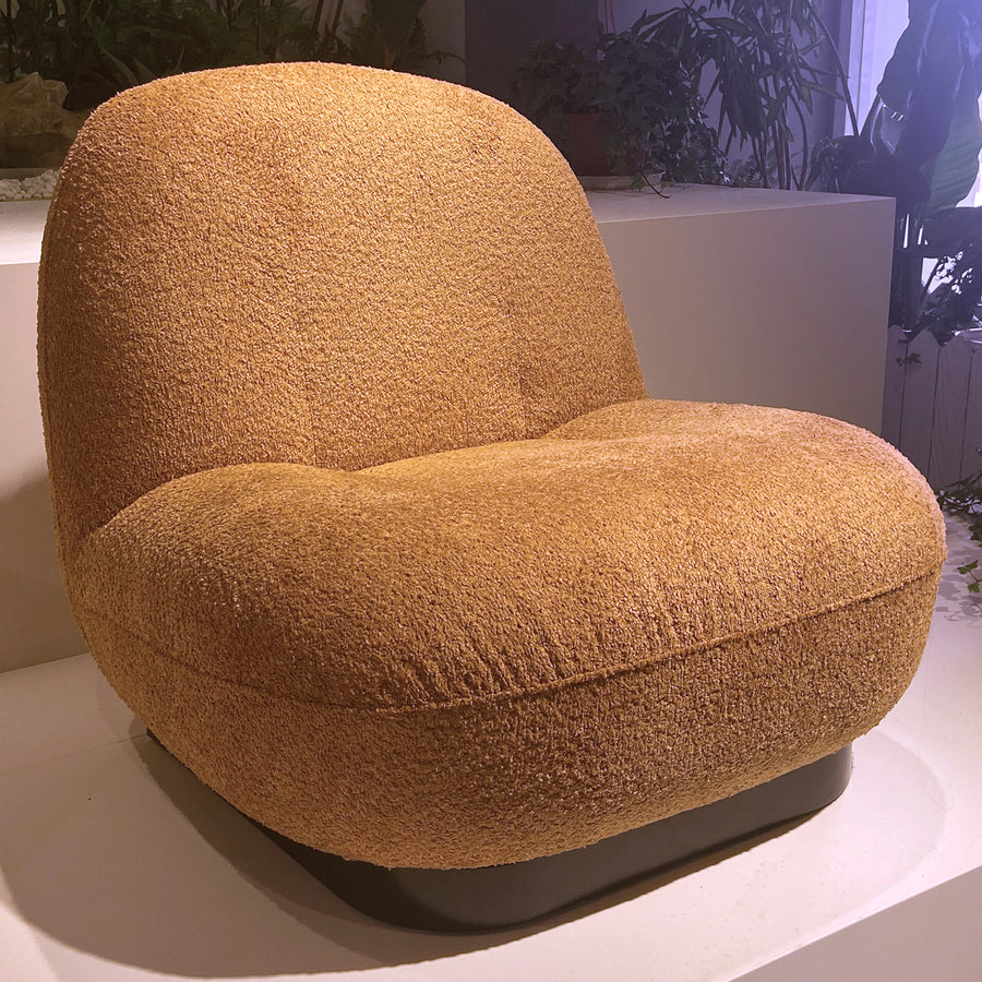 Cream boucle fabric 1 seater sofa velora primary product view.