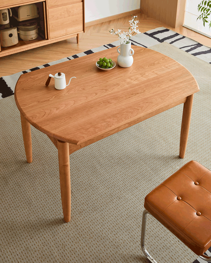 Scandinavian Cherry Wood Extendable Dining Table MINIMA Good to Know - 3