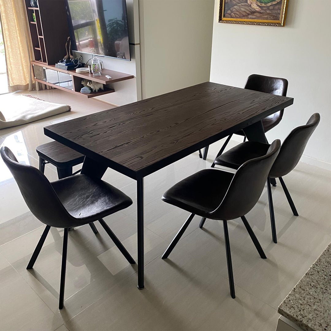 Industrial elm wood dining table ran environmental situation.