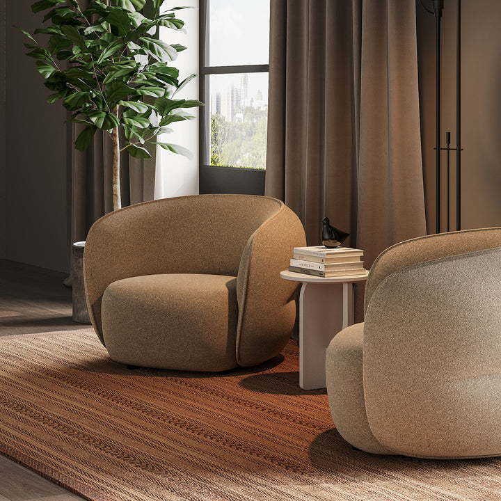 Minimalist fabric 1 seater sofa pod primary product view.