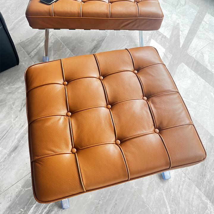 Minimalist genuine leather ottoman barcelona detail 6.