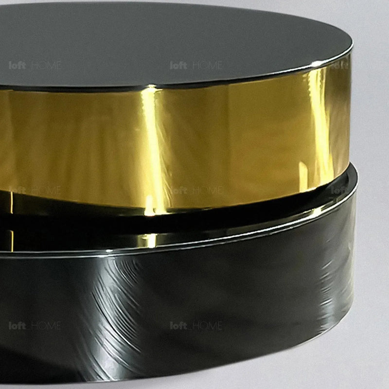 Modern tempered glass revolving coffee table solace in details.
