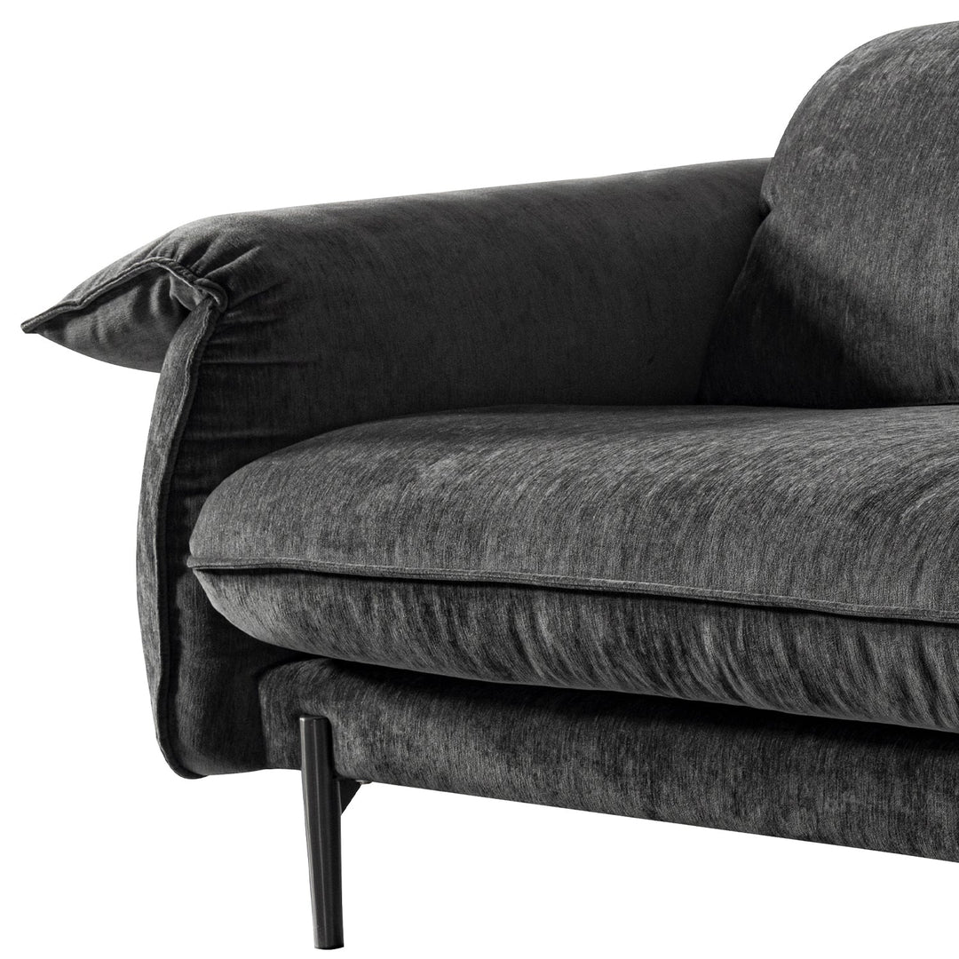 Scandinavian chenille velvet fabric 3.5 seater sofa dushein in real life style.
