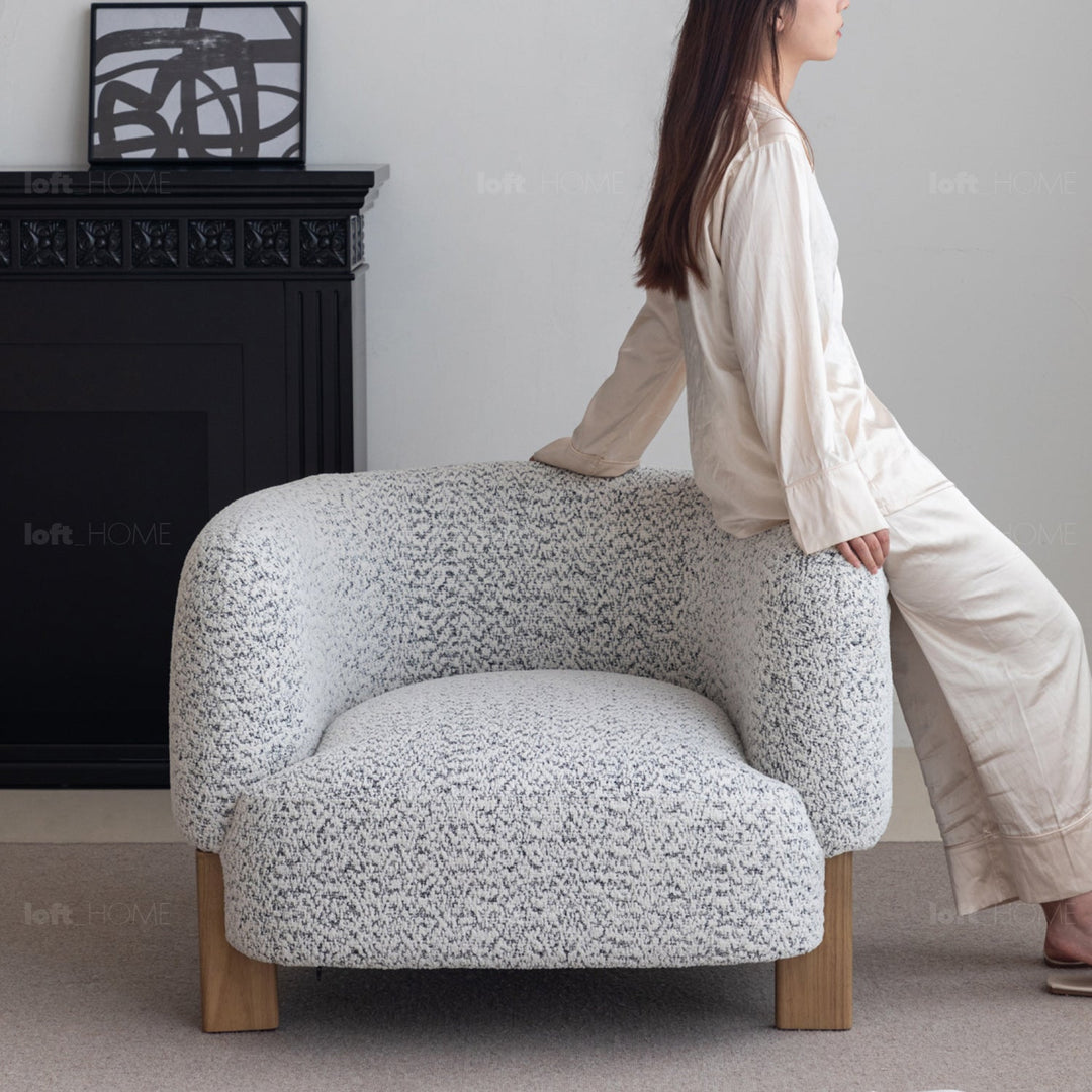 Scandinavian chenille velvet fabric 1 seater sofa embrace detail 3.