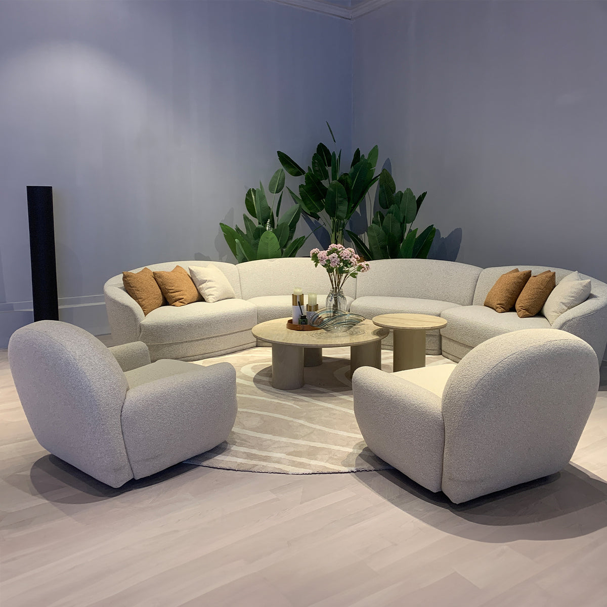 Cream faux cashmere fabric revolving 1 seater sofa rond primary product view.
