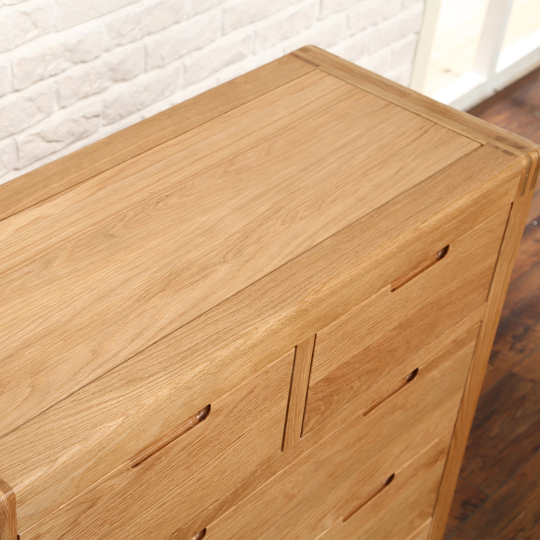 Scandinavian oak wood chest of drawers breeze detail 8.