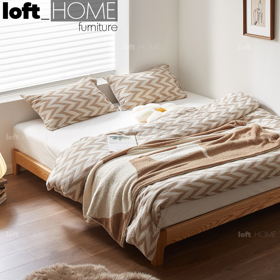 Scandinavian oak wood platform bed etude primary product view.