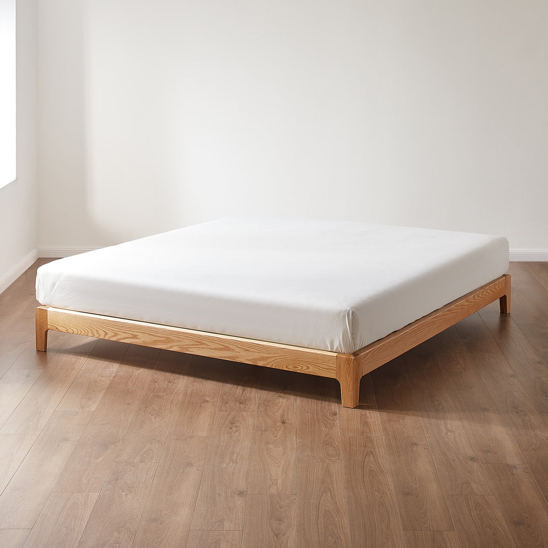 Scandinavian Oak Wood Platform Bed ETUDE