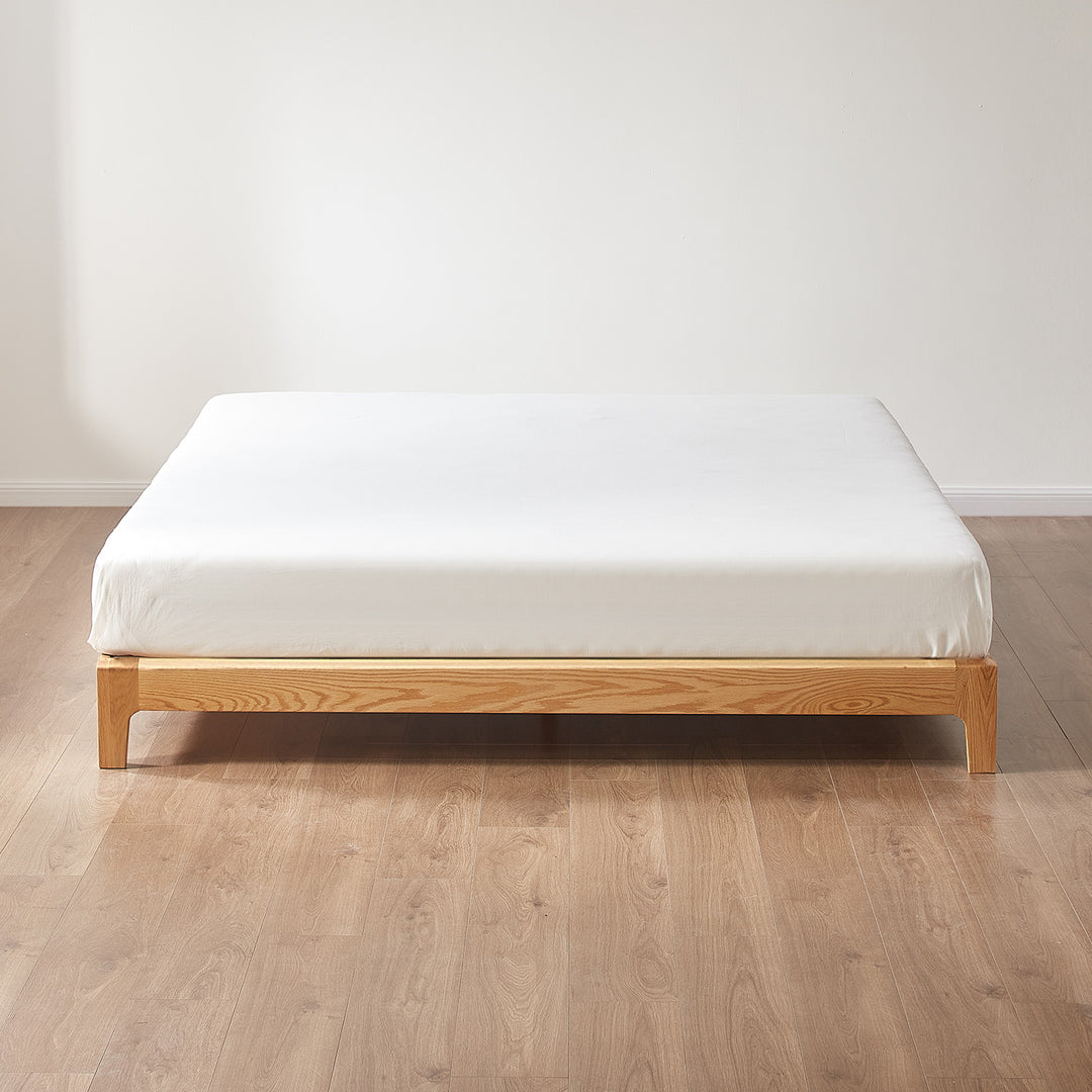 Scandinavian Oak Wood Platform Bed ETUDE