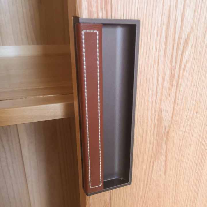 Scandinavian oak wood sliding door wardrobe oakley detail 11.