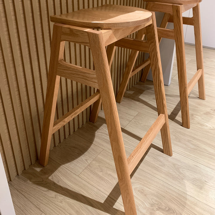 Scandinavian oak wood stackable bar stool stacko detail 2.