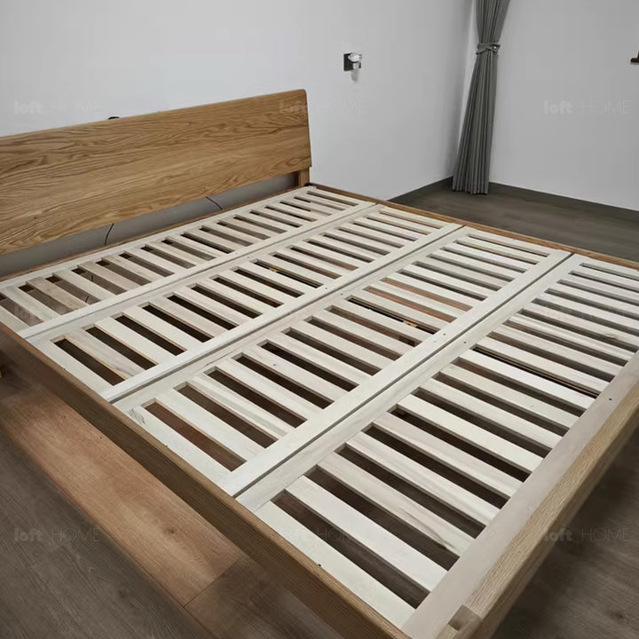 Scandinavian Oak Wood Bed APERTURE