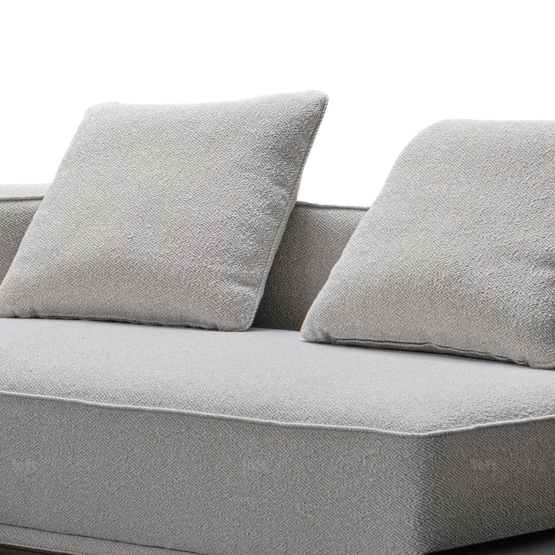 Scandinavian mixed weave fabric modular l shape sectional sofa eleganza 1+l in real life style.