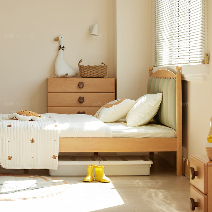 Scandinavian Wood Kids Bed MALLOW In-context