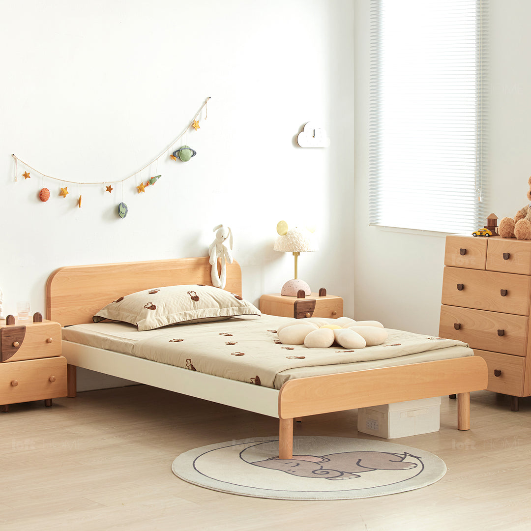 Scandinavian Wood Kids Bed SLUMBER Color Swatch
