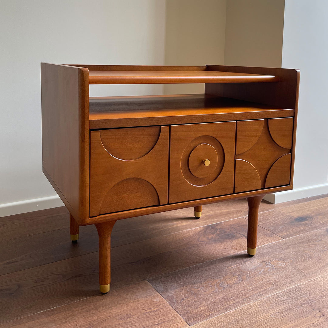 Vintage boxwood side table madrid detail 1.