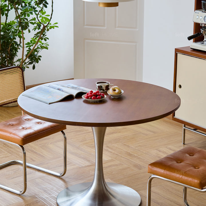 Vintage boxwood stainless steel round dining table tulip detail 21.