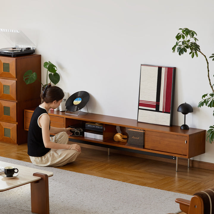 Vintage boxwood tv console bach material variants.