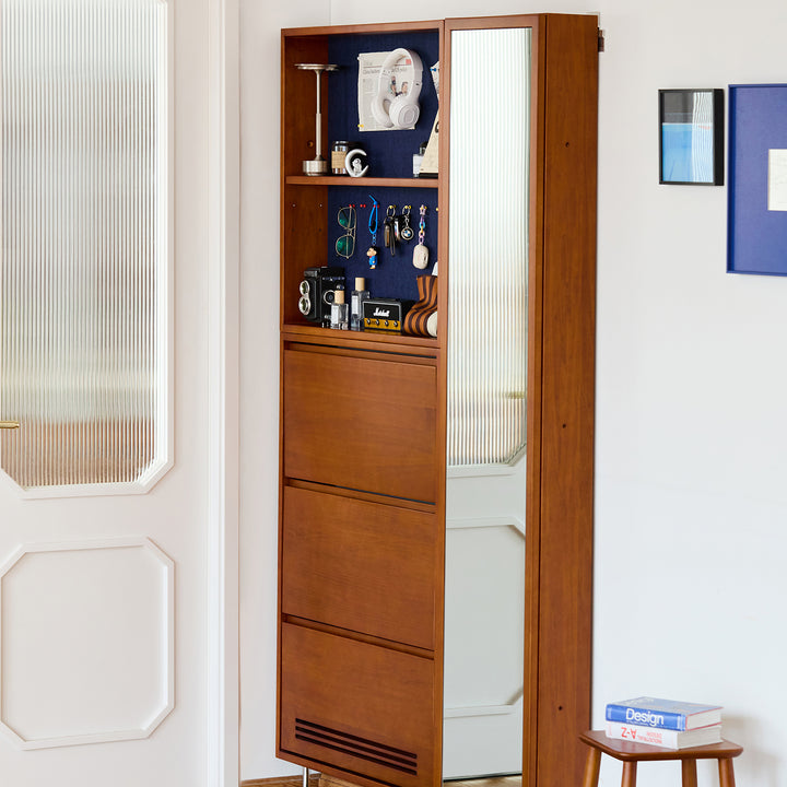 Vintage Boxwood Shoe Cabinet SEASON